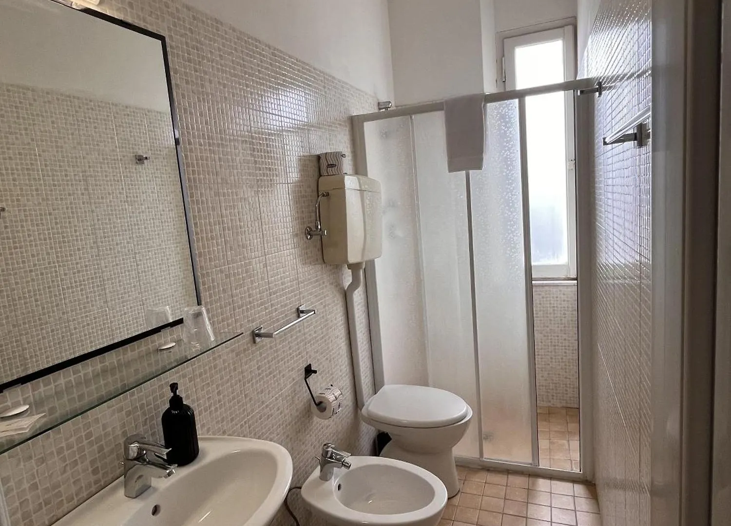 Hotel Roma Cattolica 3*,